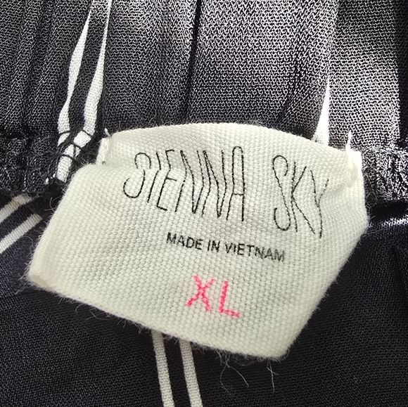 Sienna Sky - Black & White Pinstripe Paper-Bag Lightweight Wide-Leg Pants - Picture 7 of 9